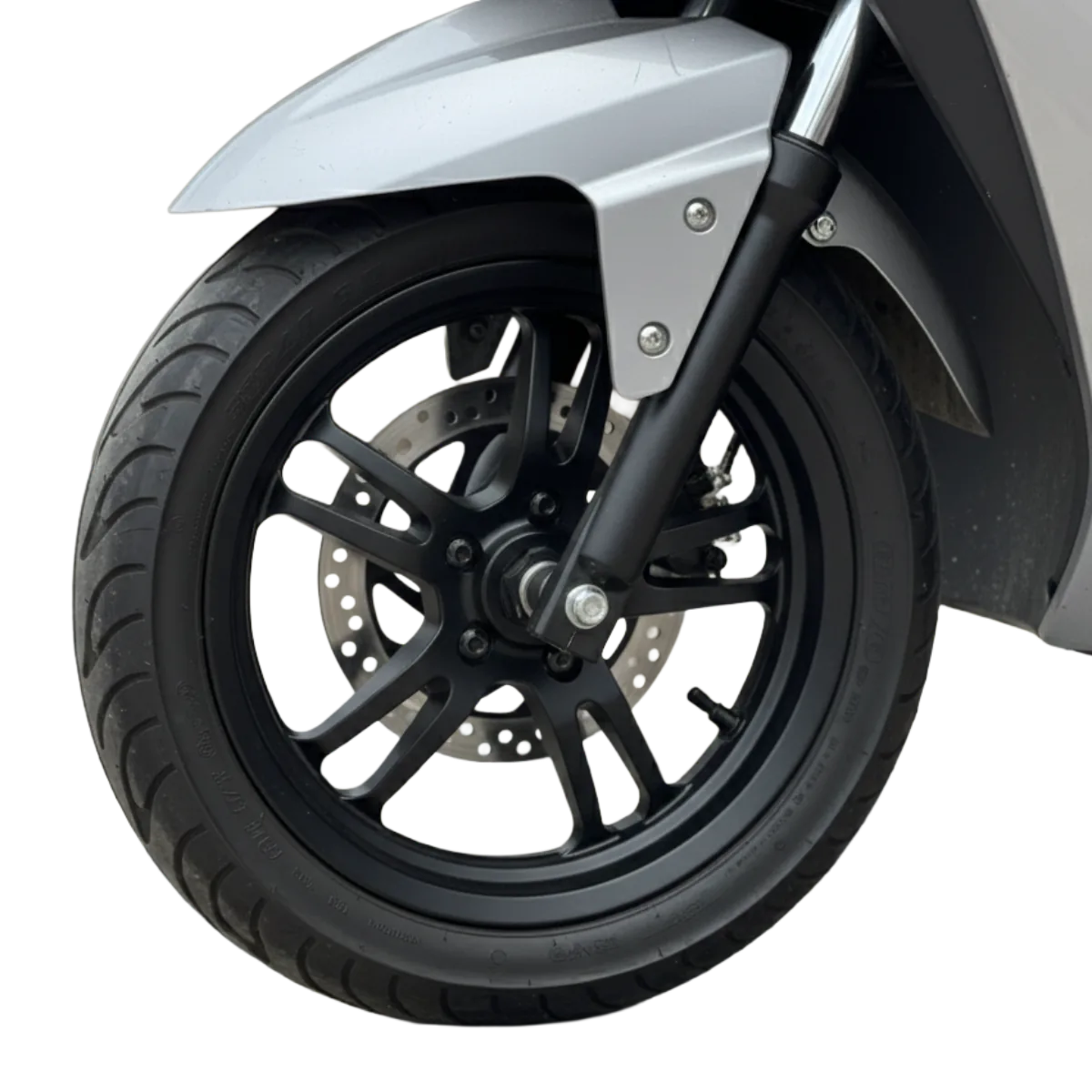 Ronz EV scooter wheel and parts designed for disassembly